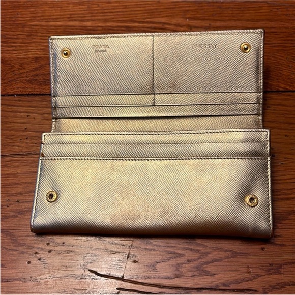Prada Long Wallet - Picture 4 of 8